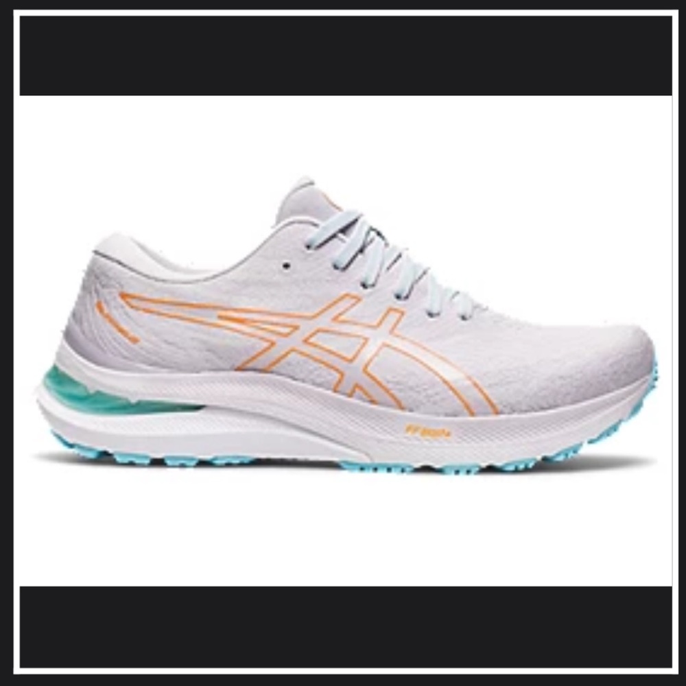 Women’s ASICS Gel Kayano 29 Sz 10 Light Lilac worn once, near perfect condition